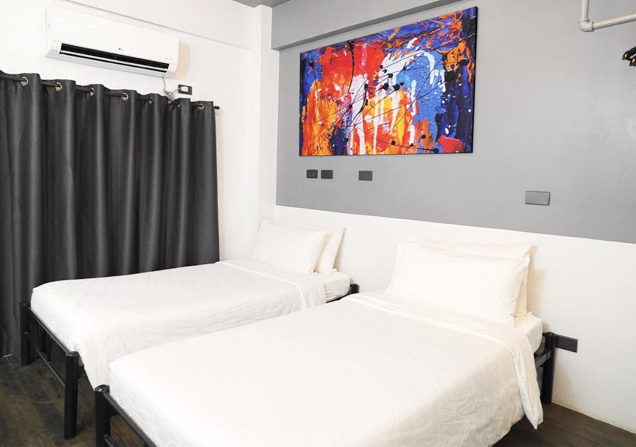 Mystay Hotel Bgc West Makati City Exterior foto